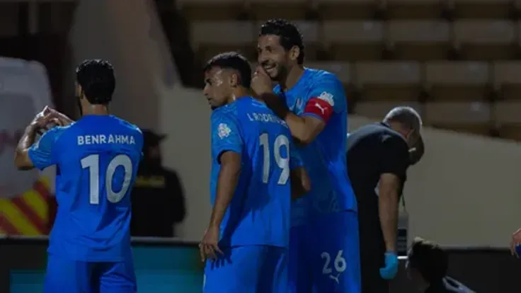 نيوم يفوز على الشباب في دوري روشن السعودي